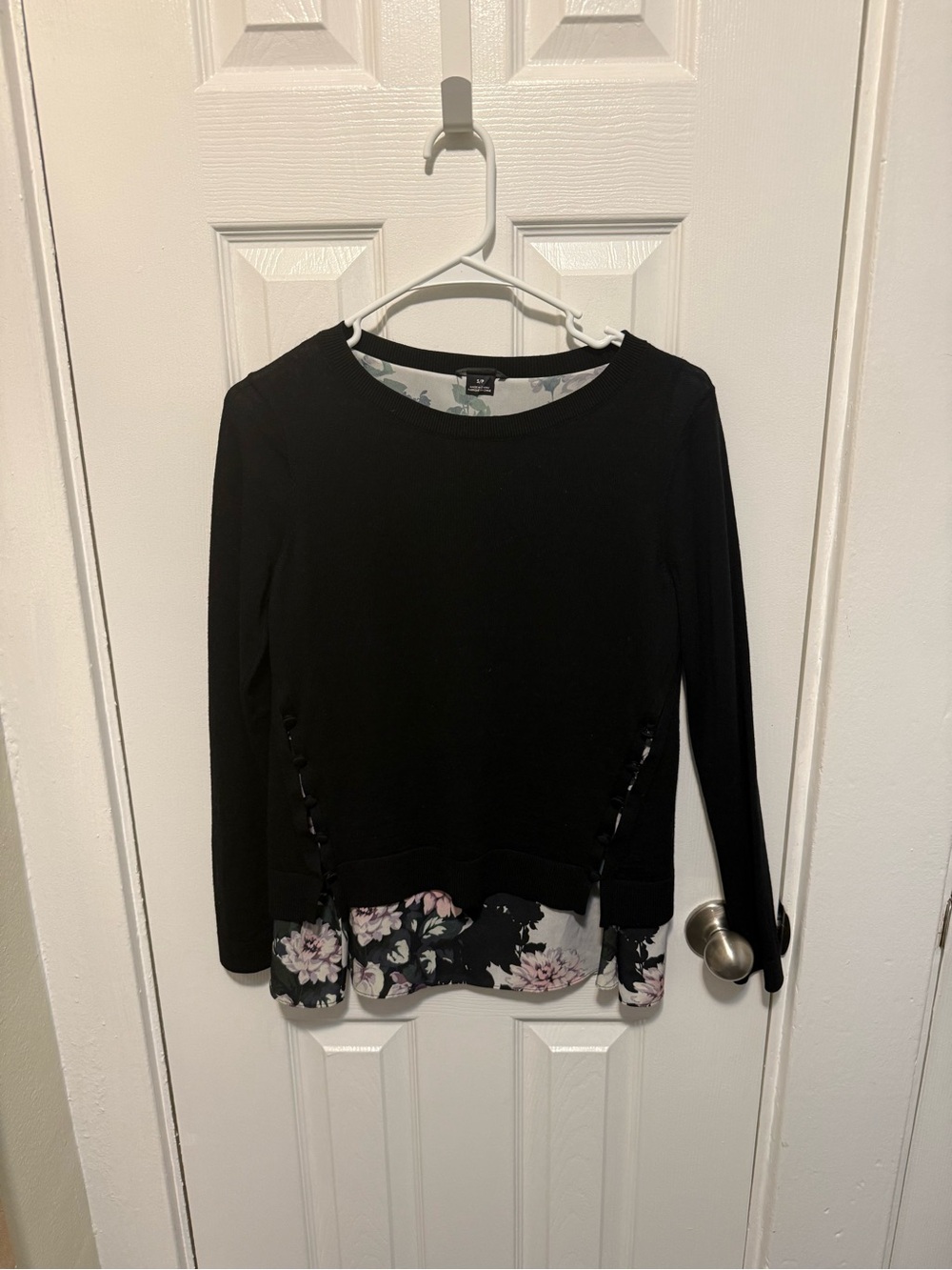 Size S/P Club Monaco Black Floral Layered Sweater Top